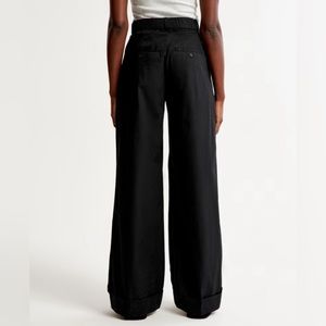 Poplin Tailored Ultra Wide-Leg Pant from Abercrombie & Fitch - size S Short